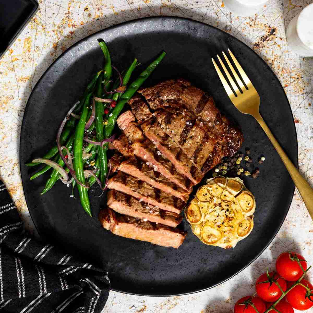Kinnealey Meats® USDA Prime Black Angus Boneless Ribeye – 11 oz