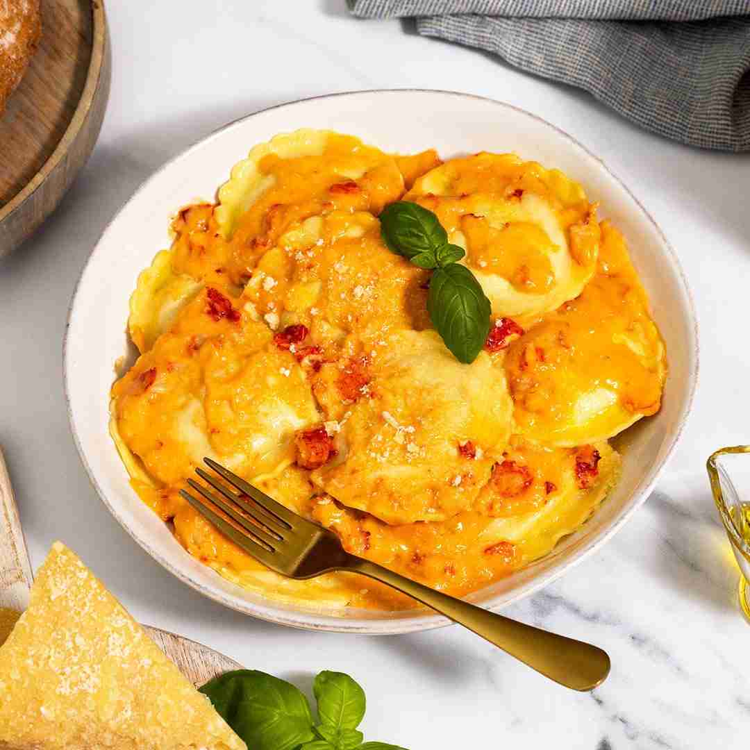 Lillys Lobster Ravioli – 1.5 lbs (16 Pieces)